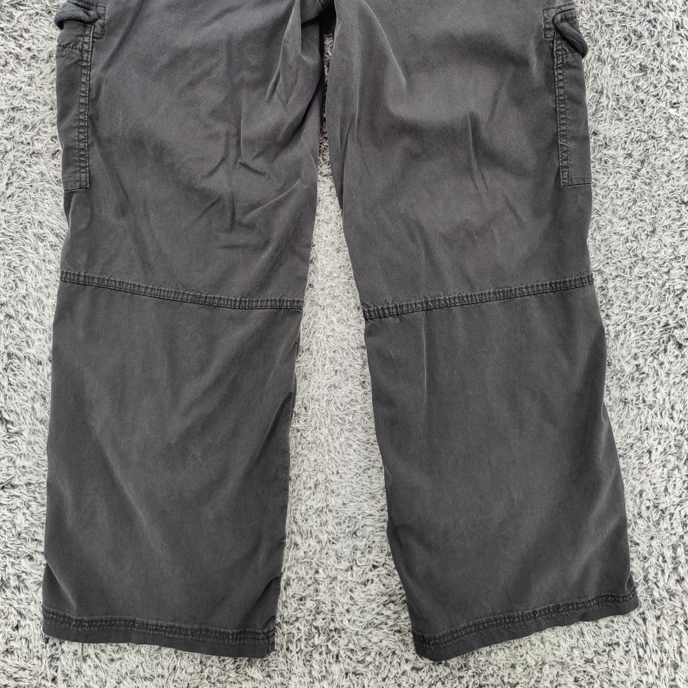 American Eagle Womens Gorpcore Cargo Super High Rise Baggy Wide Pants 10 Black - Picture 16 of 16